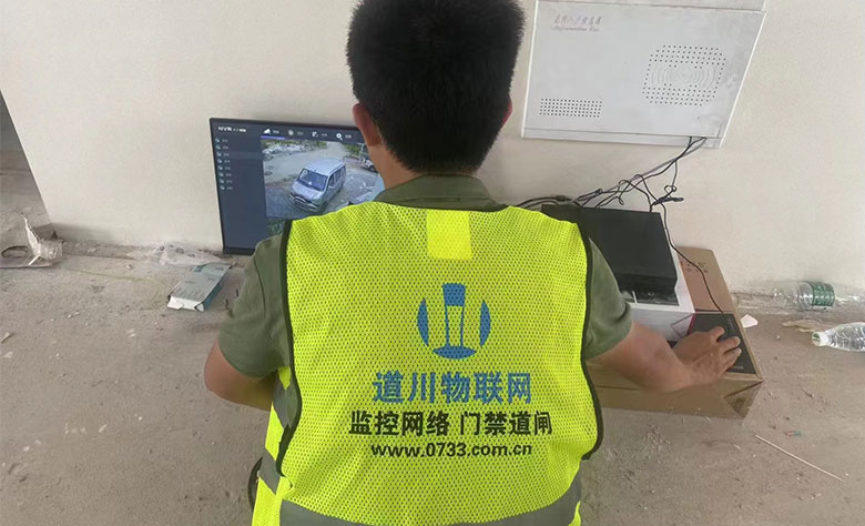 攝像頭施工現場